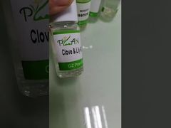 Foodgrade Red Bull-type smaakolie met hoge oplosbaarheid en stabiliteit in zuurrijke systemen voor Beve