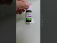 Geconcentreerde Aqua Kiss-parfumolie met een concentratie van 65-95% voor een frisse aquatische bloemige geur en