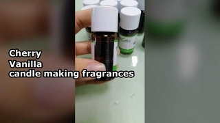 Rode Kers Vanille Geurolie voor Kaarsen