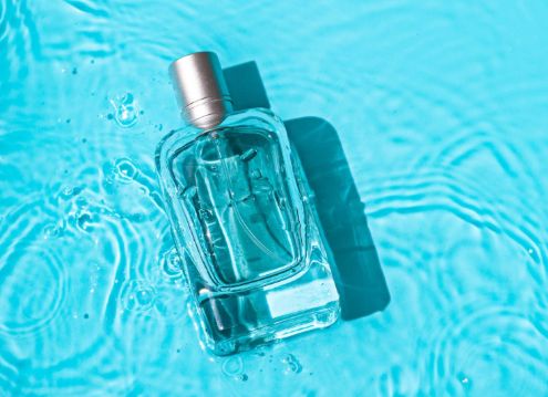 Aqva Marine Fragrance Oil with 65-95% Purity and 20 Years Manufacturing Experience for Soy Wax Candles Oil-Soluble And Water-Soluble